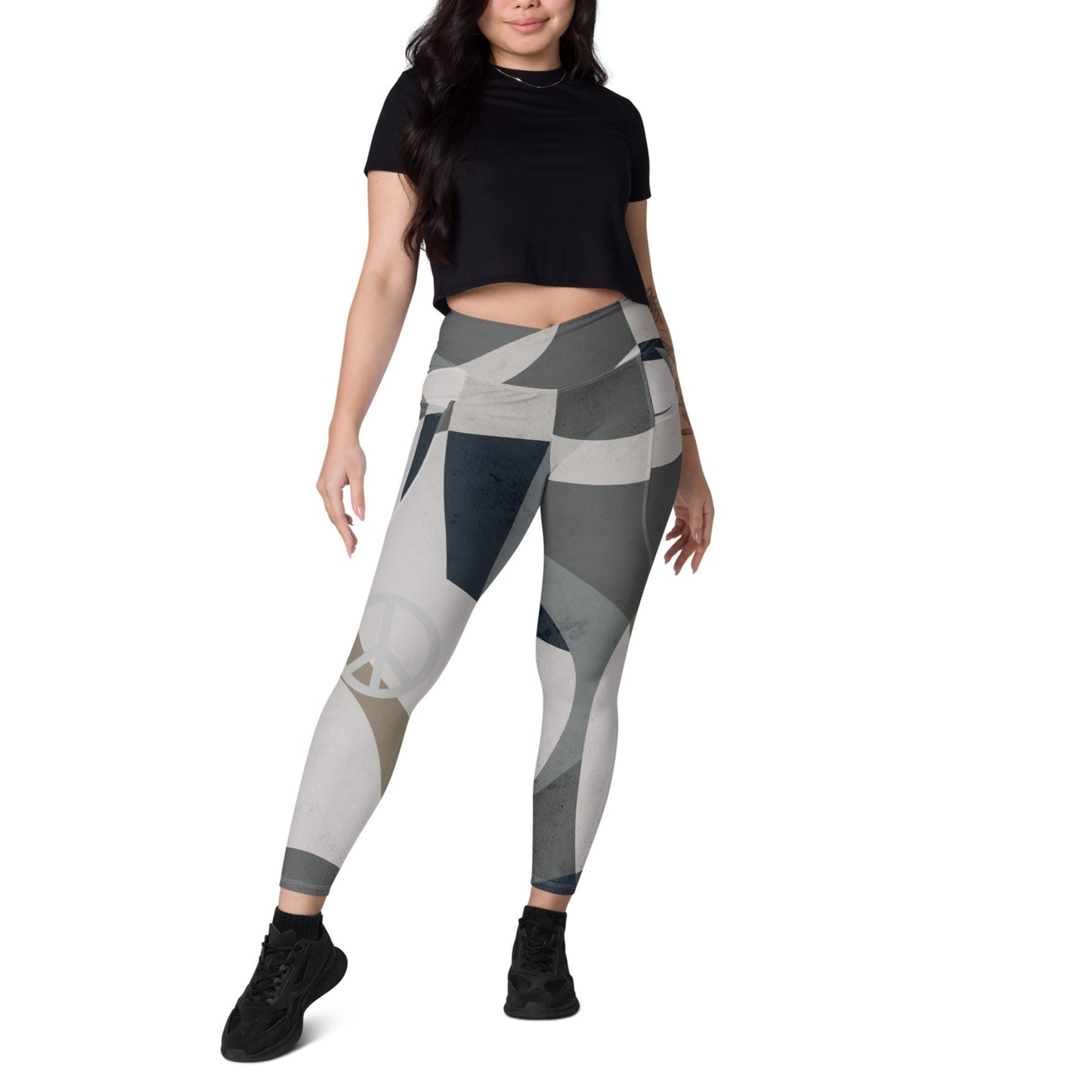 Mod and Bold Crossover Leggings With Pockets